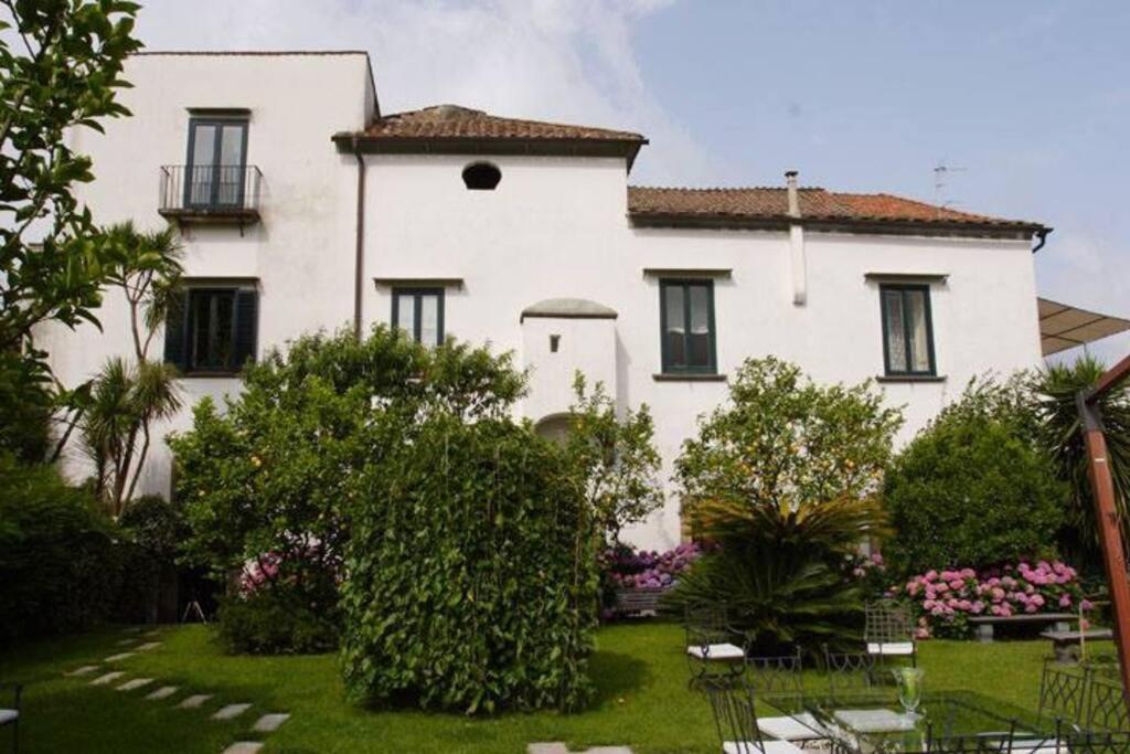Appartamento Villa Romano П'яно-ді-Сорренто Екстер'єр фото